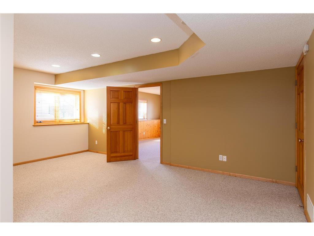 12610 42nd Place N Plymouth MN 55442 7004651 image40