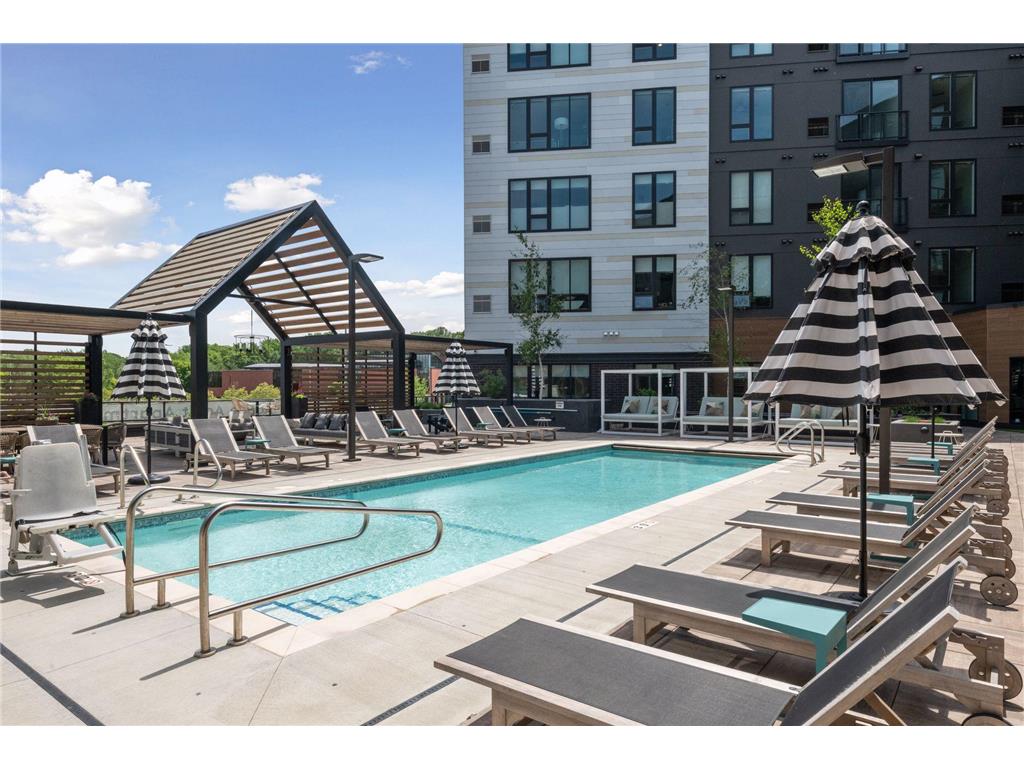 12610 Ridgedale Drive #102 Minnetonka MN 55305 6619026 image1