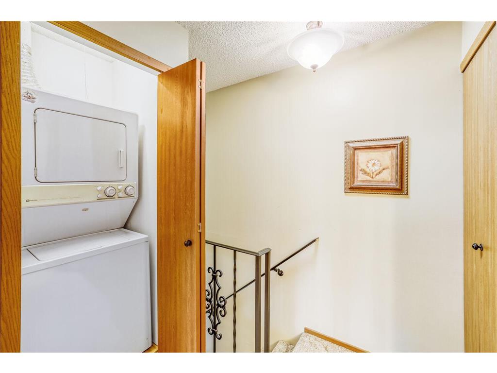 12616 University Avenue NW Coon Rapids MN 55448 7039941 image10