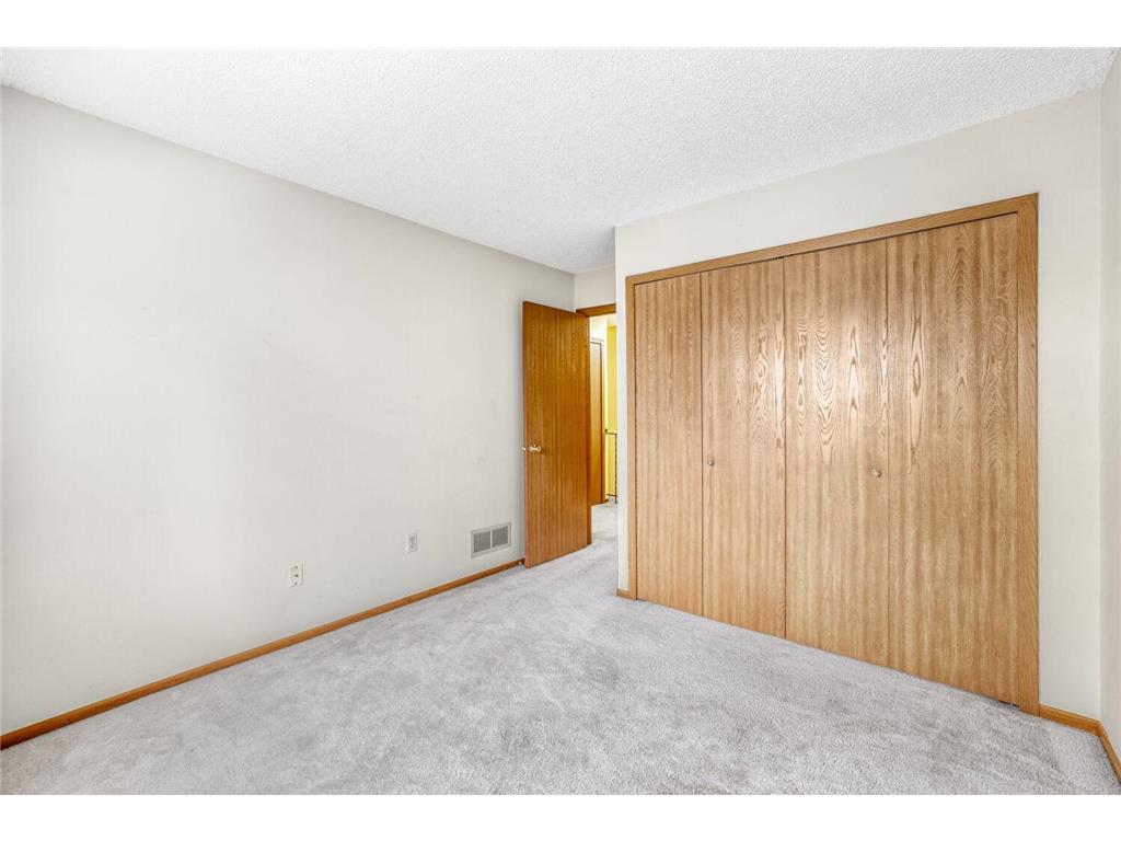 12616 University Avenue NW Coon Rapids MN 55448 7039941 image20