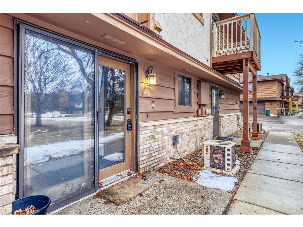 12616 University Avenue NW Coon Rapids MN 55448 7039941 image21