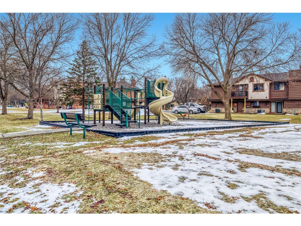 12616 University Avenue NW Coon Rapids MN 55448 7039941 image25