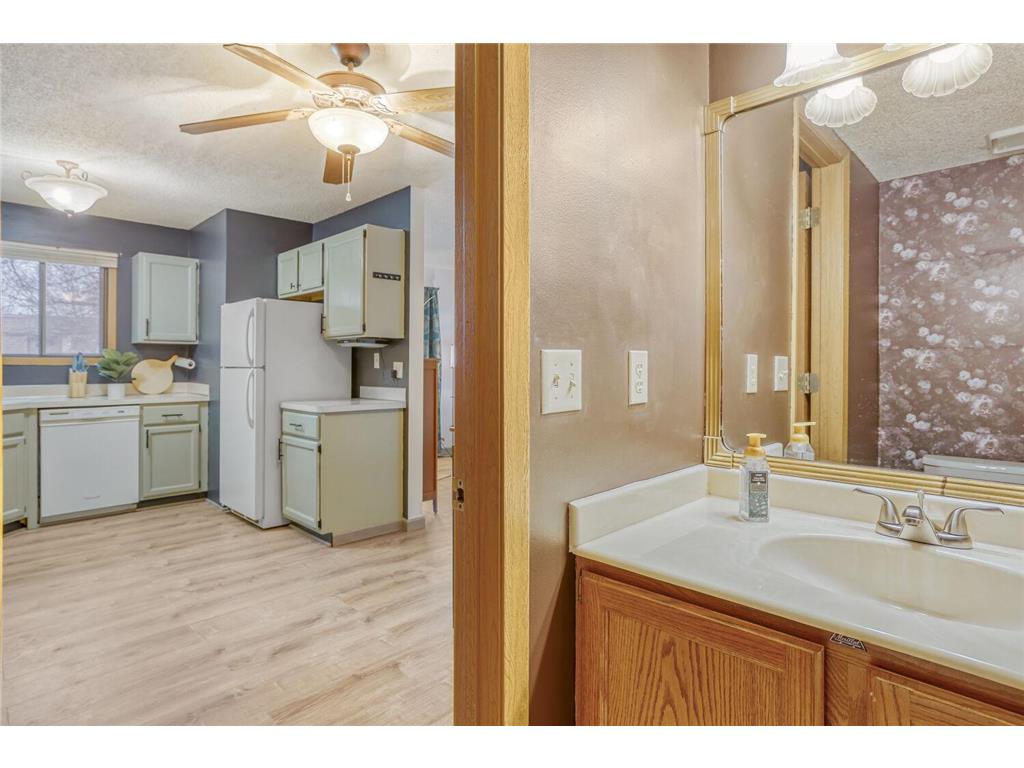12616 University Avenue NW Coon Rapids MN 55448 7039941 image6