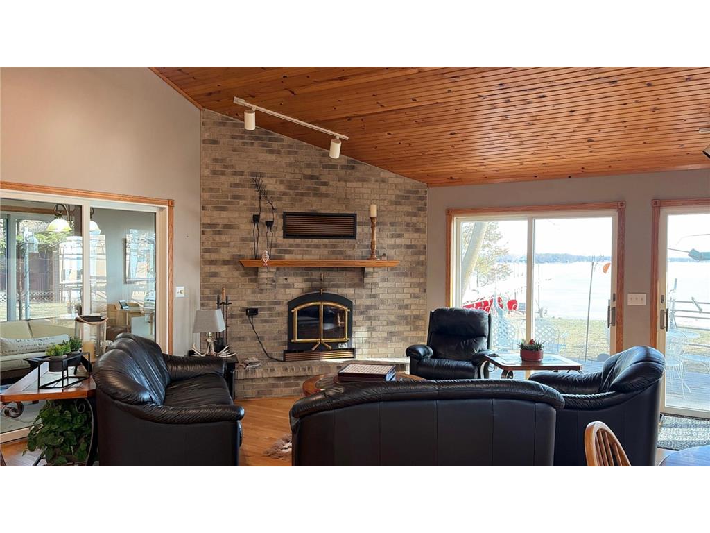 12617 Old North Shore Drive Irving Twp MN 56288 - Green 7044027 image6
