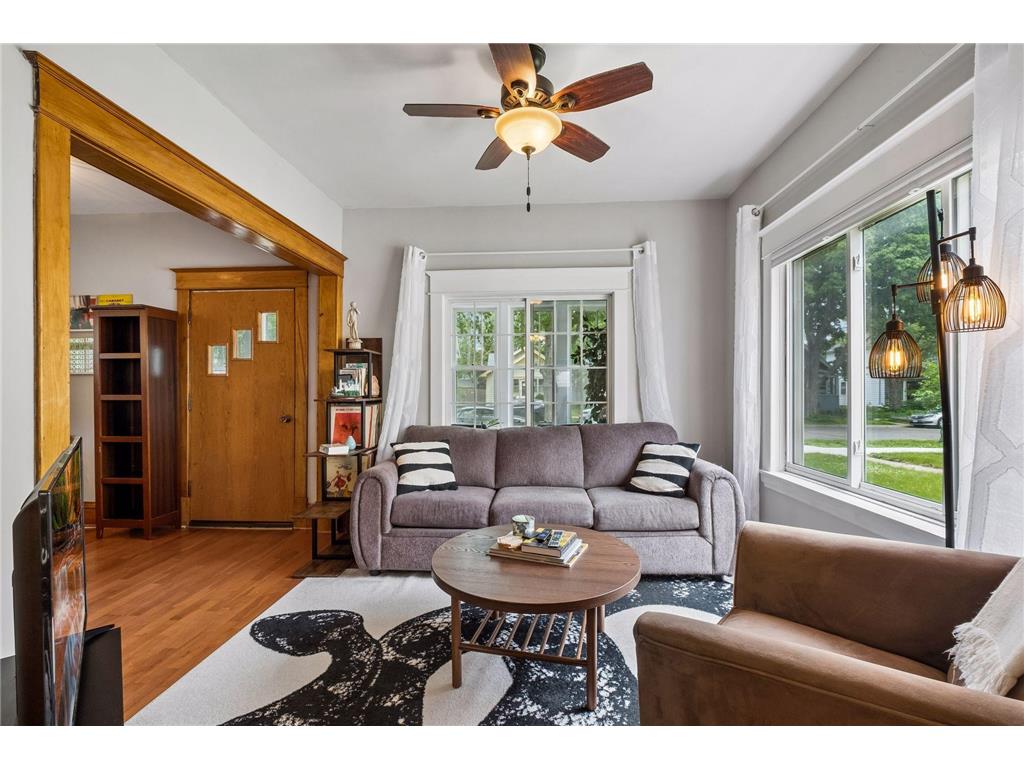1262 Charles Avenue Saint Paul MN 55104 7091152 image10