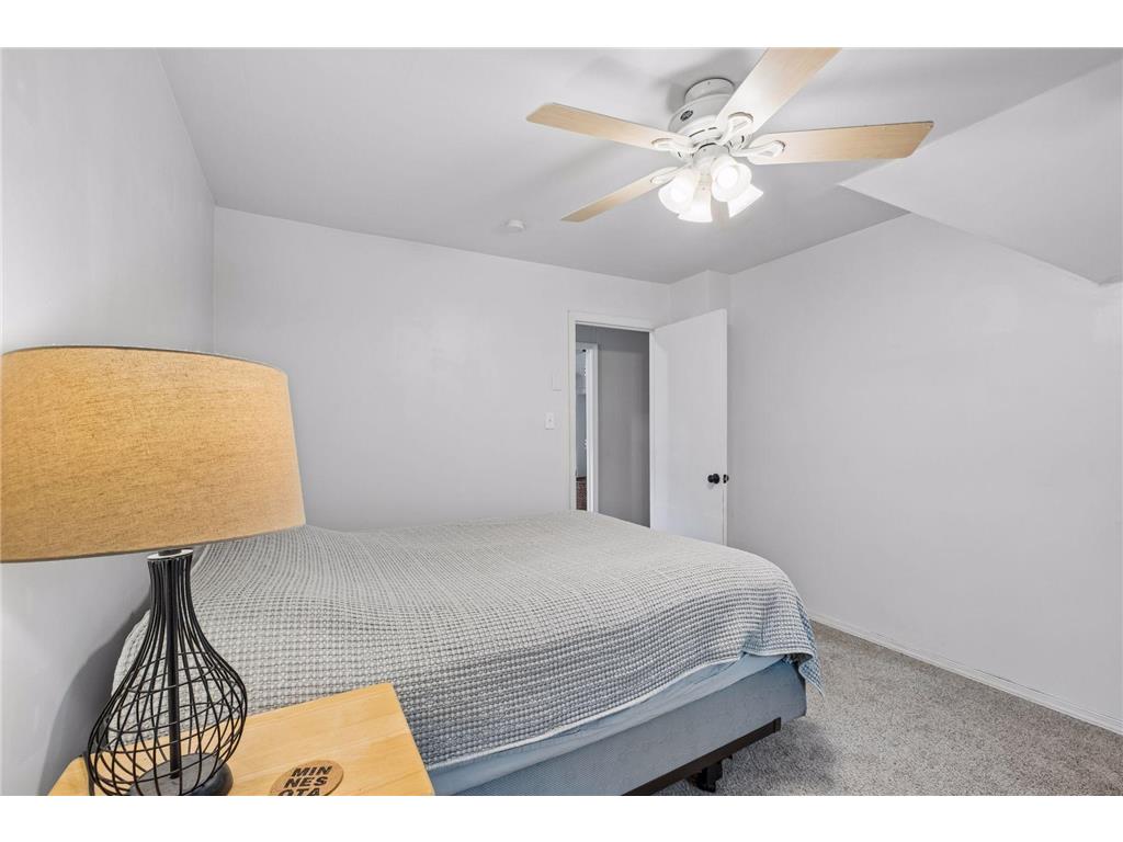 1262 Charles Avenue Saint Paul MN 55104 7091152 image37