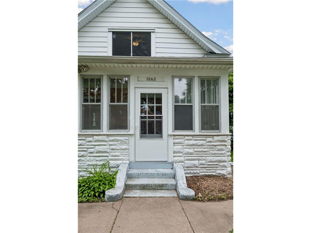 1262 Charles Avenue Saint Paul MN 55104 7091152 image4