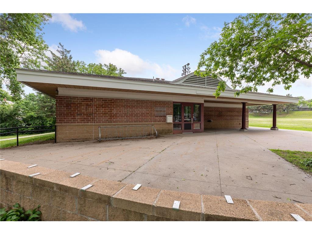 1262 Charles Avenue Saint Paul MN 55104 7091152 image58