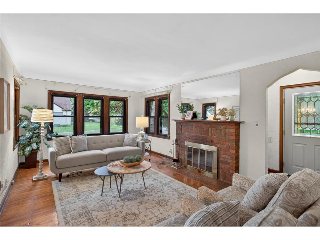 1262 Edgcumbe Road Saint Paul MN 55105 7090687 image2