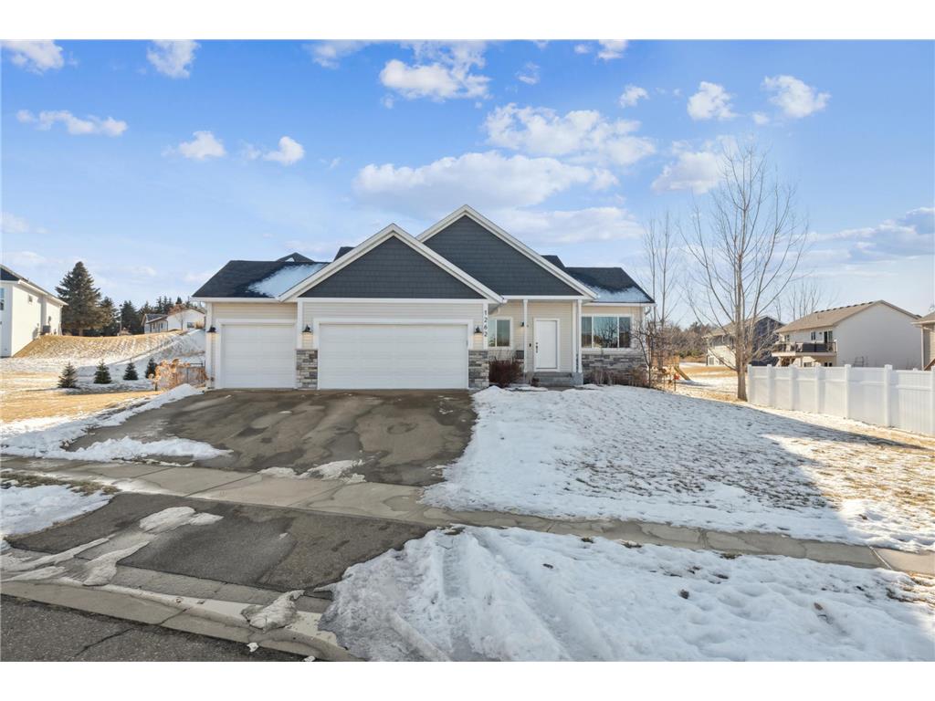 1262 Legacy Parkway New Richmond WI 54017 6645455 image1