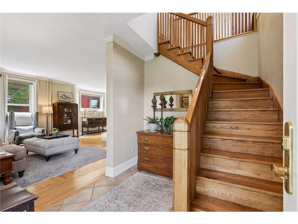 1263 Como Boulevard W Saint Paul MN 55103 - Como Lake 7048968 image11