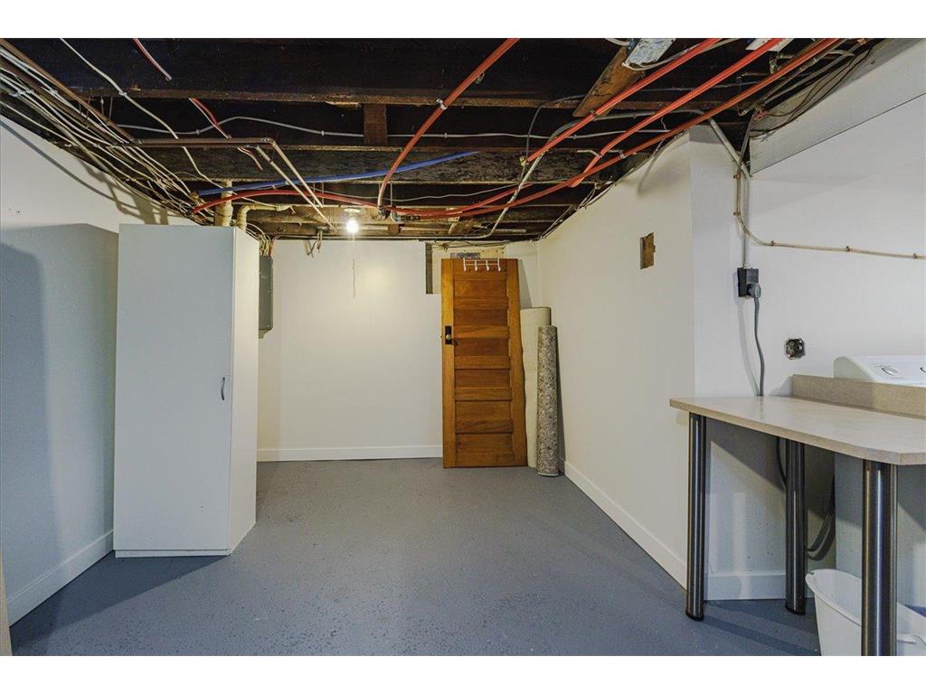 1263 Minnehaha Avenue W Saint Paul MN 55104 7108185 image41