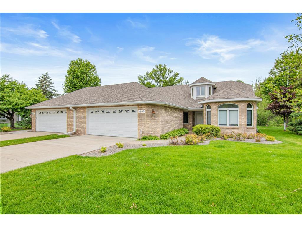 1263 Silverthorn Drive Shoreview MN 55126 6726114 image1