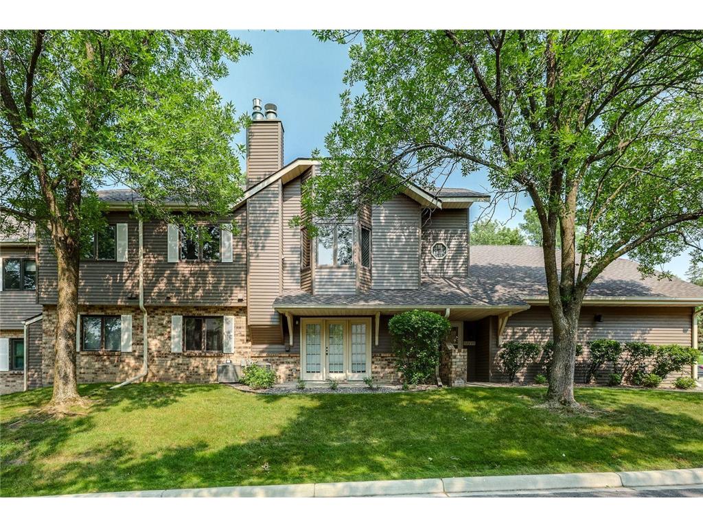 12639 Sherwood Place, MN, 55305 MLS 7310145 Edina Realty