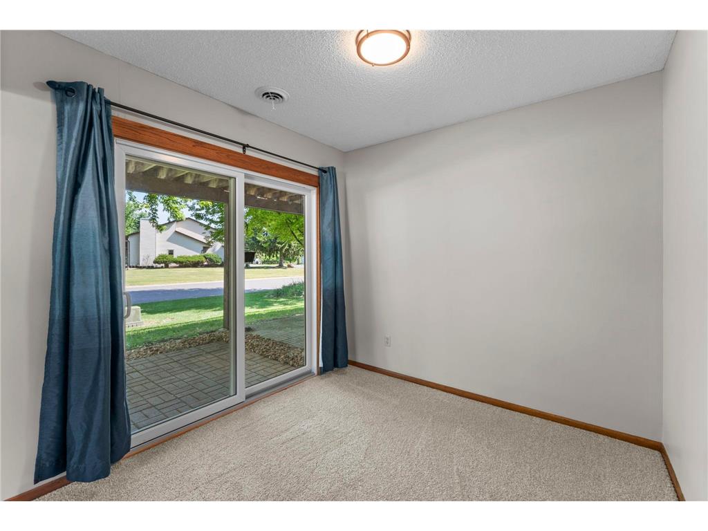 1264 Deercliff Lane Eagan MN 55123 7086009 image24