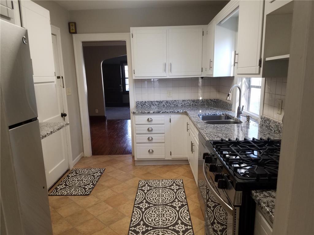1264 Selby Avenue Saint Paul MN 55104 7035886 image4