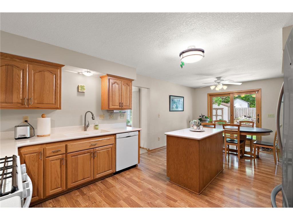 1265 Belmont Lane W Roseville MN 55113 7089595 image17