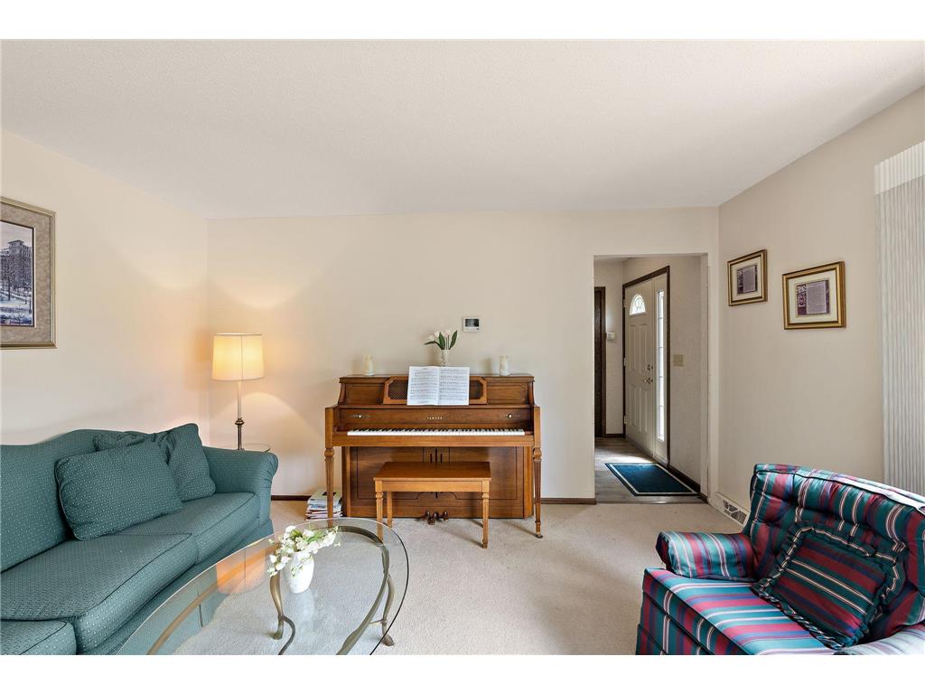 1265 Belmont Lane W Roseville MN 55113 7089595 image21