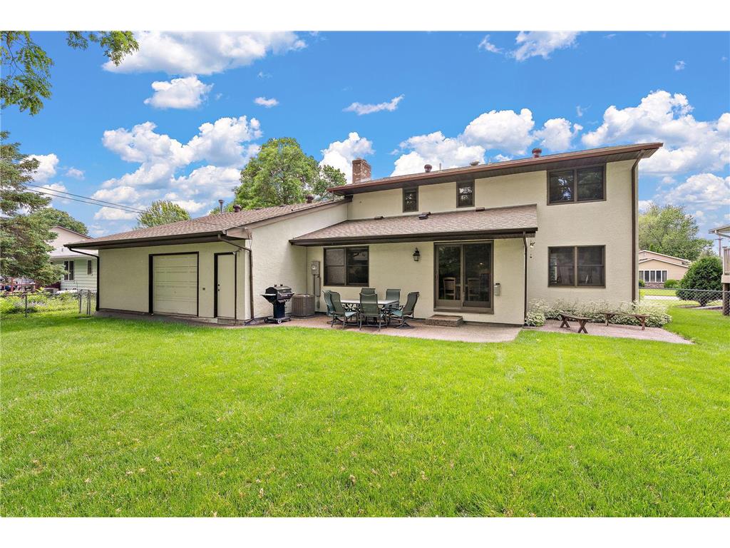 1265 Belmont Lane W Roseville MN 55113 7089595 image6
