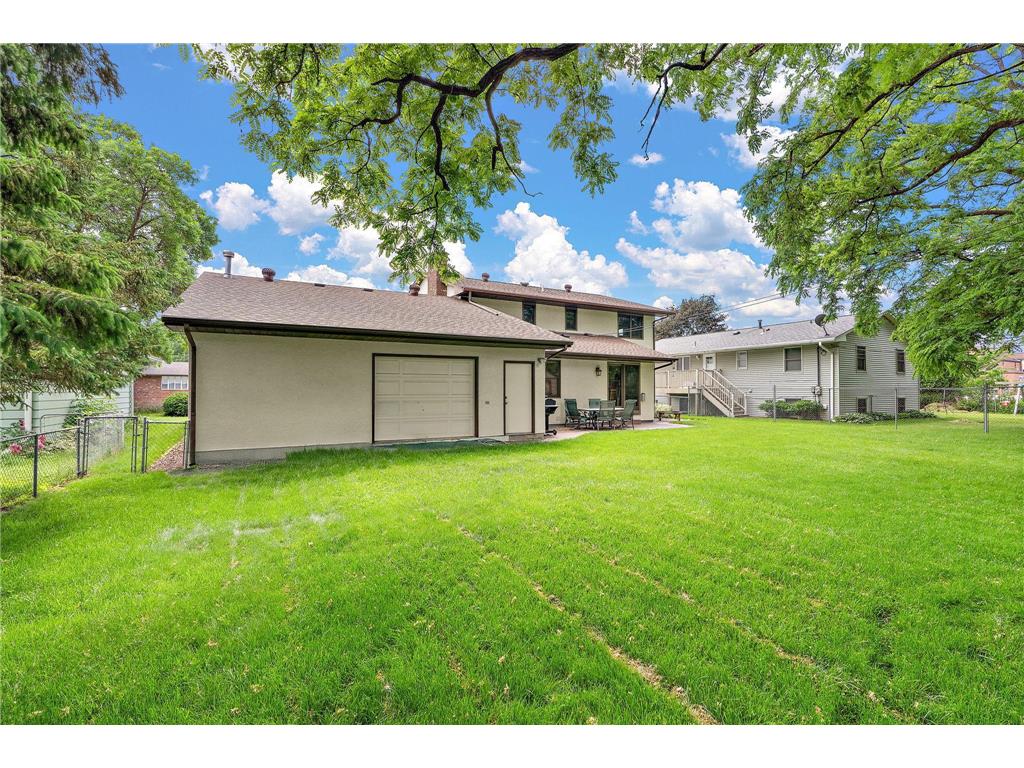 1265 Belmont Lane W Roseville MN 55113 7089595 image8