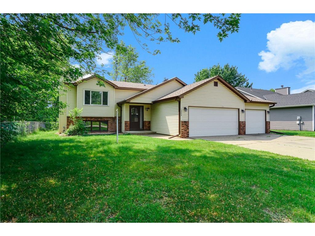 1265 Mayhill Road N Maplewood MN 55119 6737585 image1