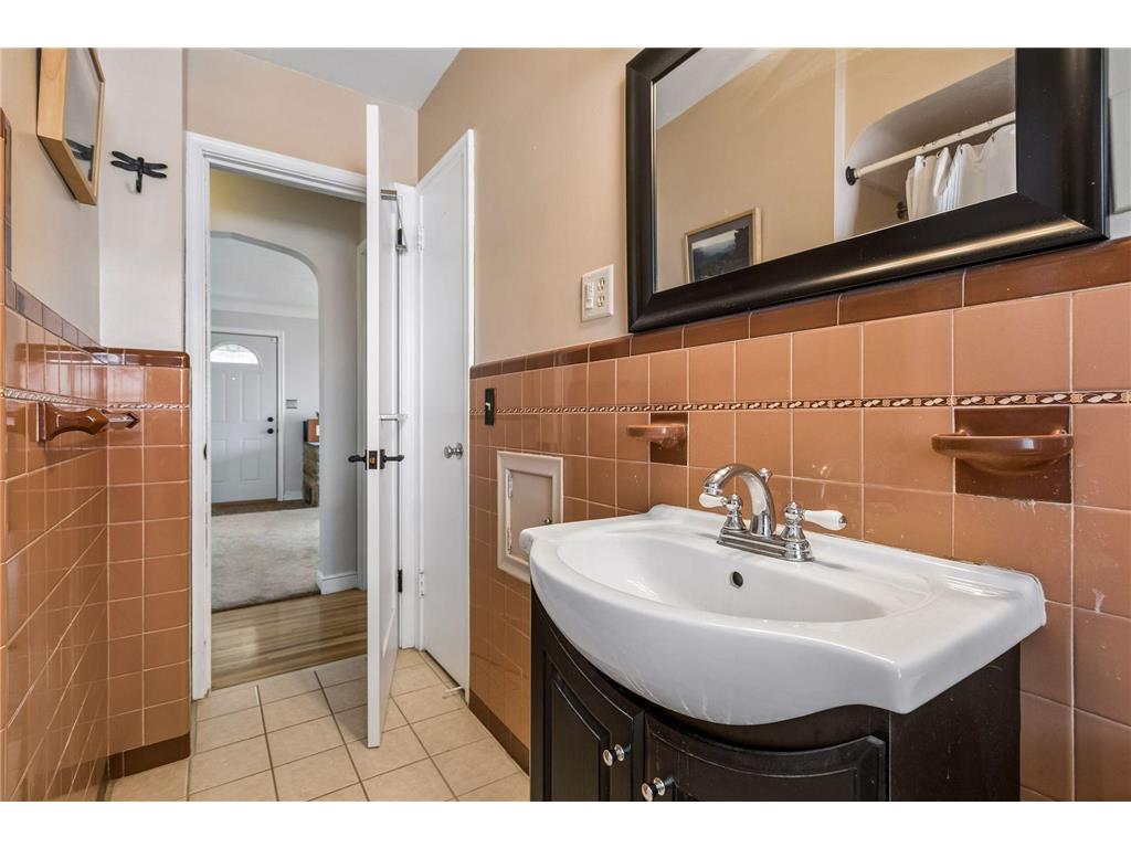 1265 Schletti Street Saint Paul MN 55117 7073460 image23