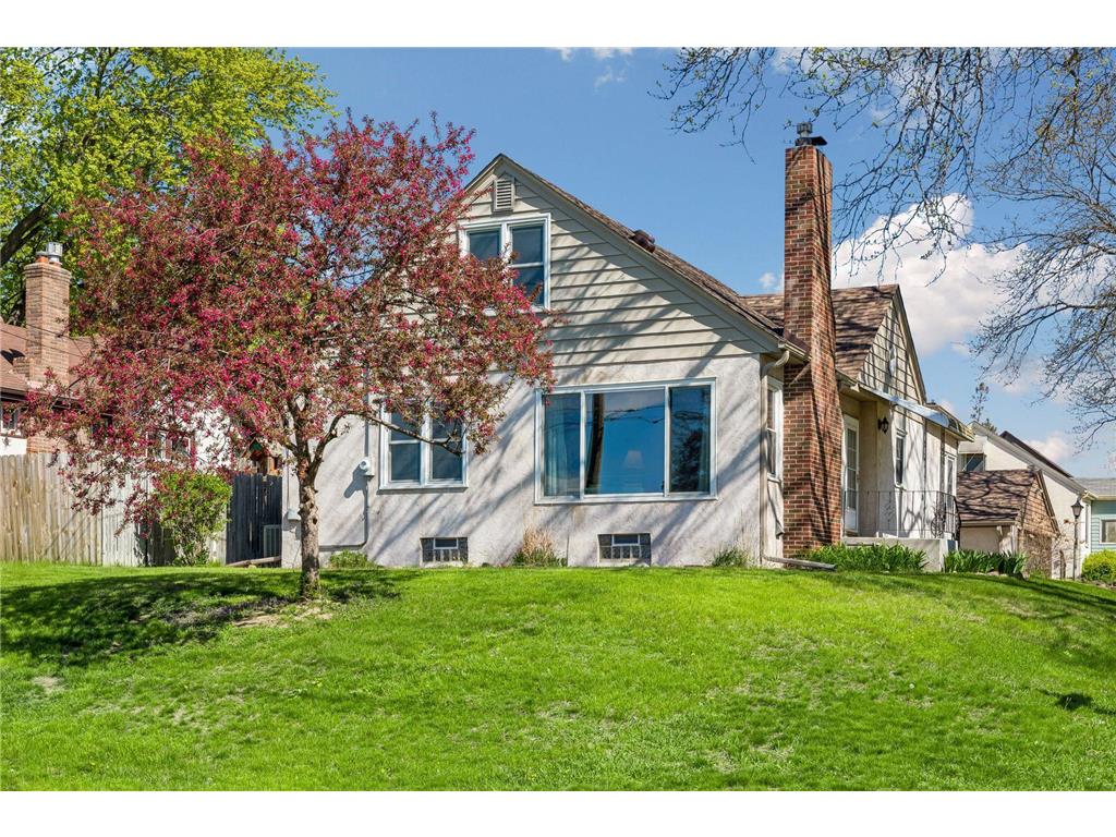 1265 Schletti Street Saint Paul MN 55117 7073460 image5