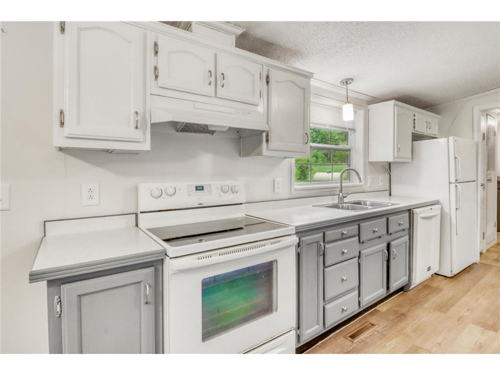 12651 Dorff Beach Road Audubon MN 56511 - Maud 7103648 image11