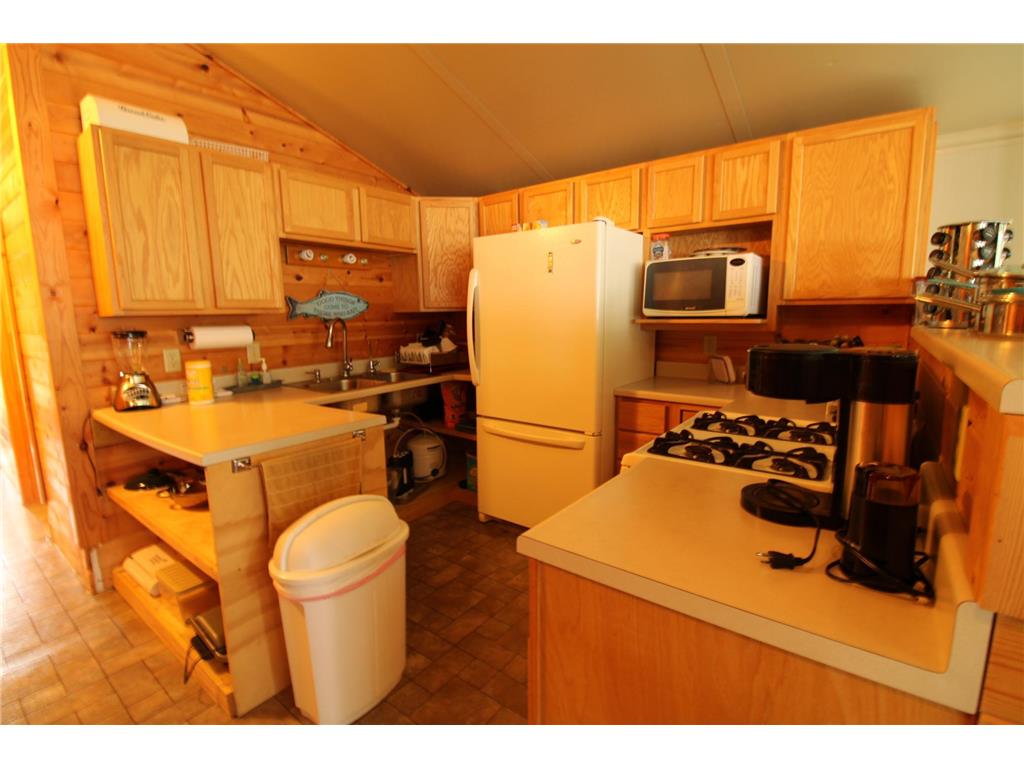 1266 Brush Island Oak Island MN 56711 - Lake of The Woods 6712059 image18