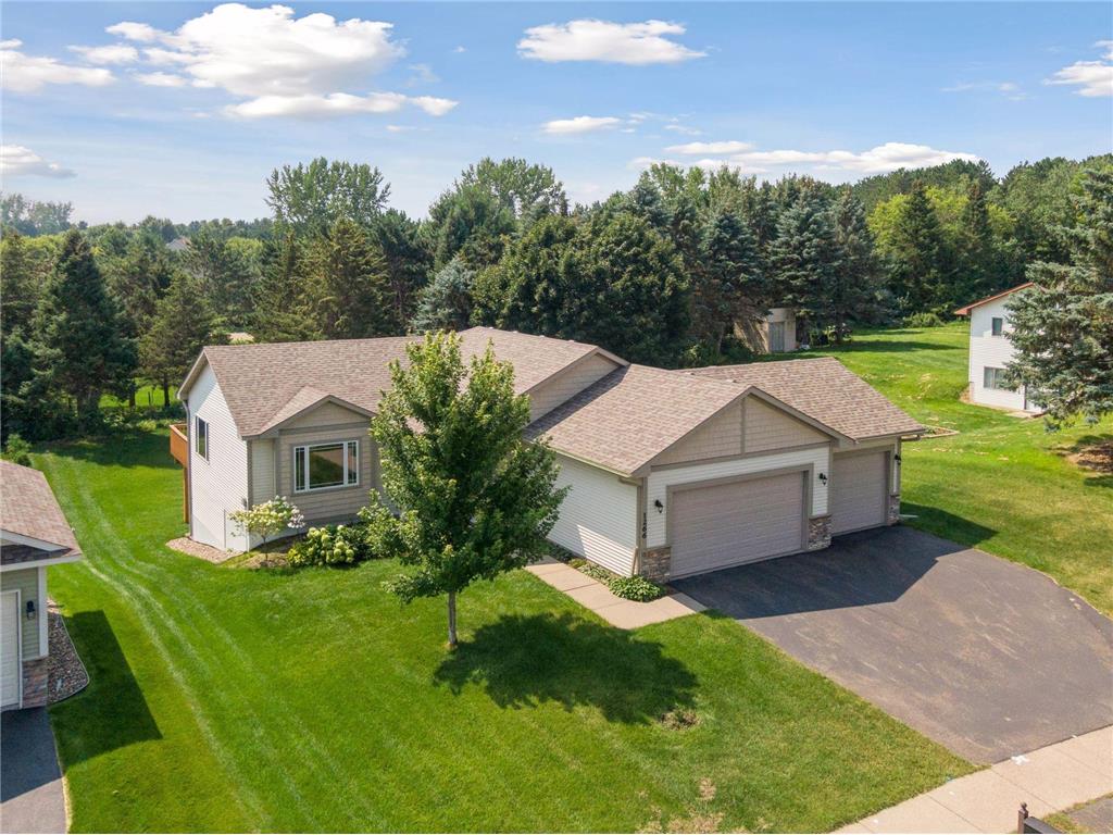 1266 Trail Way New Richmond WI 54017 6585159 image1