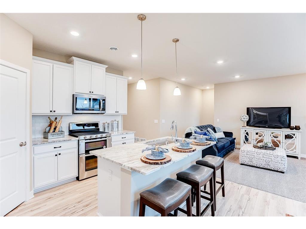 12661 Erskin Street NE Blaine MN 55449 6366514 image1