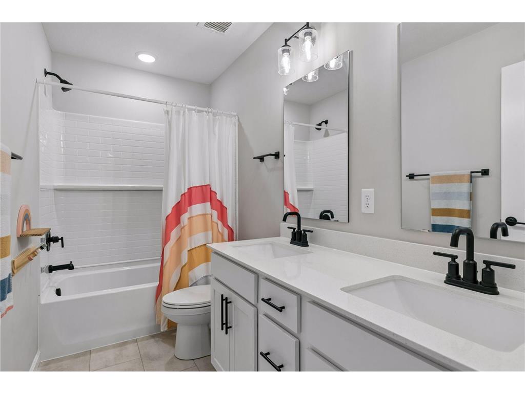 12667 Marmon Street NE Blaine MN 55449 7071593 image32