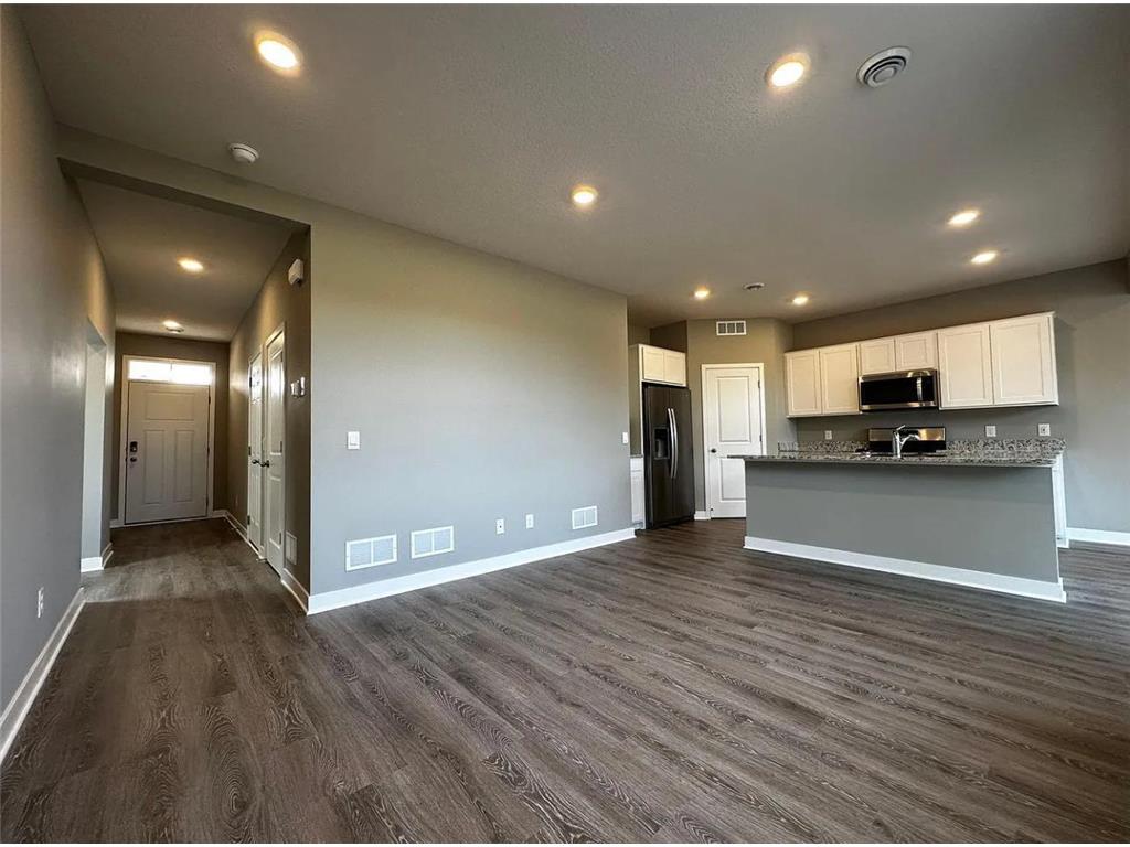 12669 Erskin Street NE Blaine MN 55449 6818758 image2