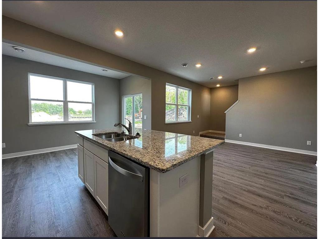 12669 Erskin Street NE Blaine MN 55449 6818758 image4