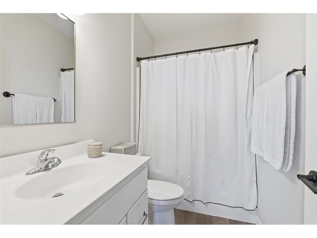 1267 Naser Way New Richmond WI 54017 7053276 image16