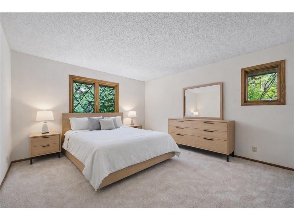 1267 Nursery Hill Lane Arden Hills MN 55112 - Karth 7014690 image12