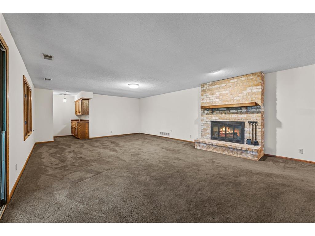 1267 Nursery Hill Lane Arden Hills MN 55112 - Karth 7014690 image22