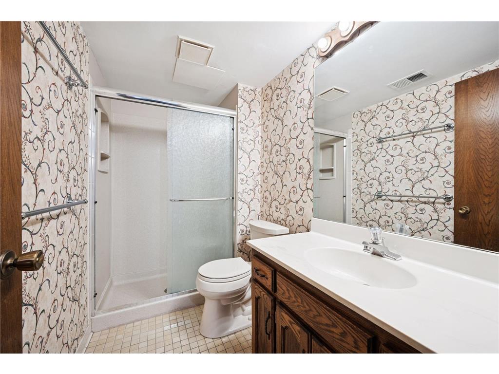 1267 Nursery Hill Lane Arden Hills MN 55112 - Karth 7014690 image27