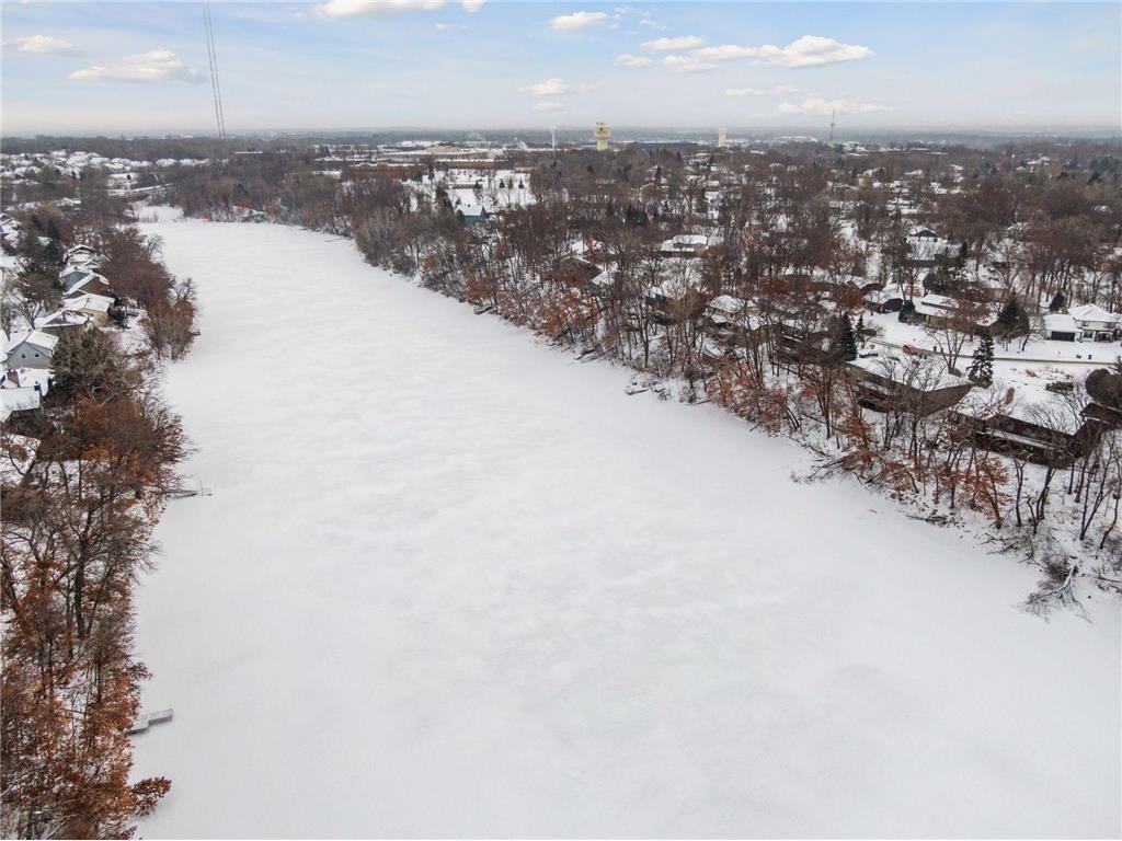 1267 Nursery Hill Lane Arden Hills MN 55112 - Karth 7014690 image3