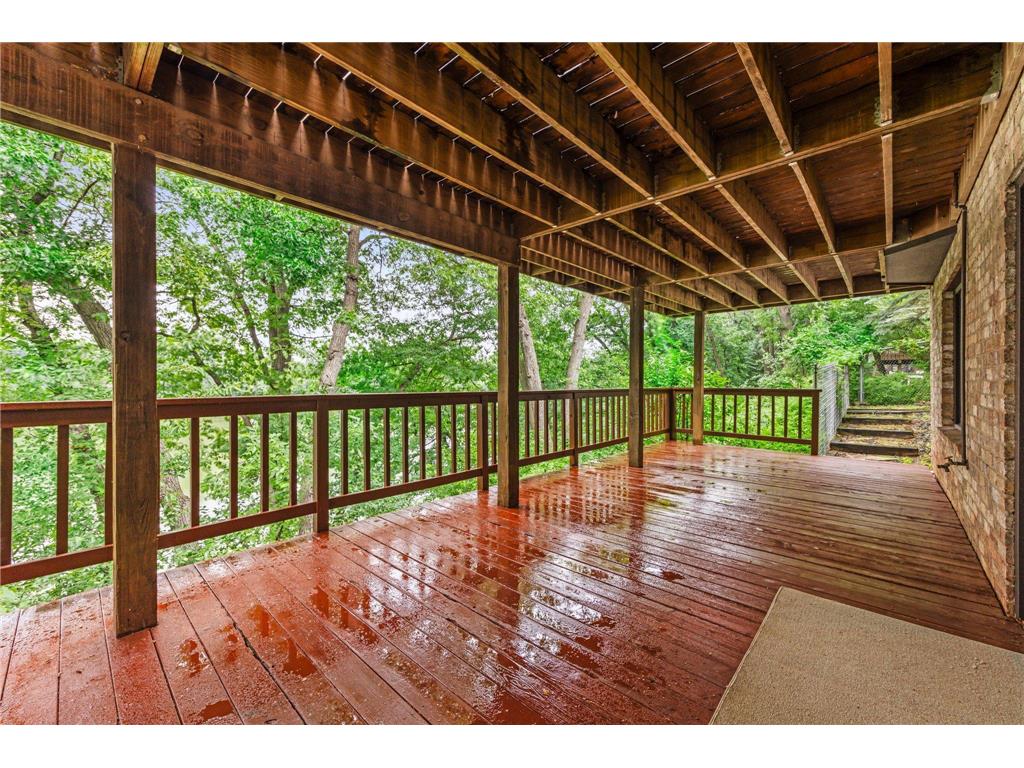 1267 Nursery Hill Lane Arden Hills MN 55112 - Karth 7014690 image37