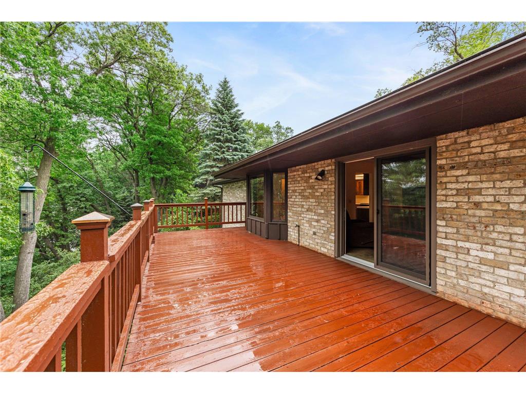 1267 Nursery Hill Lane Arden Hills MN 55112 - Karth 7014690 image38
