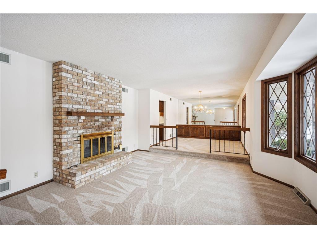 1267 Nursery Hill Lane Arden Hills MN 55112 - Karth 7014690 image5