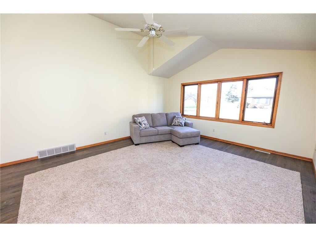 1268 Westbrook Circle Alexandria MN 56308 6813293 image9