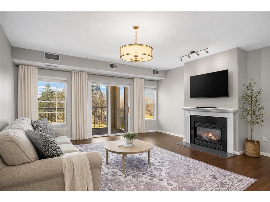 12693 Collegeview Drive #201 Eden Prairie MN 55347 7045483 image4