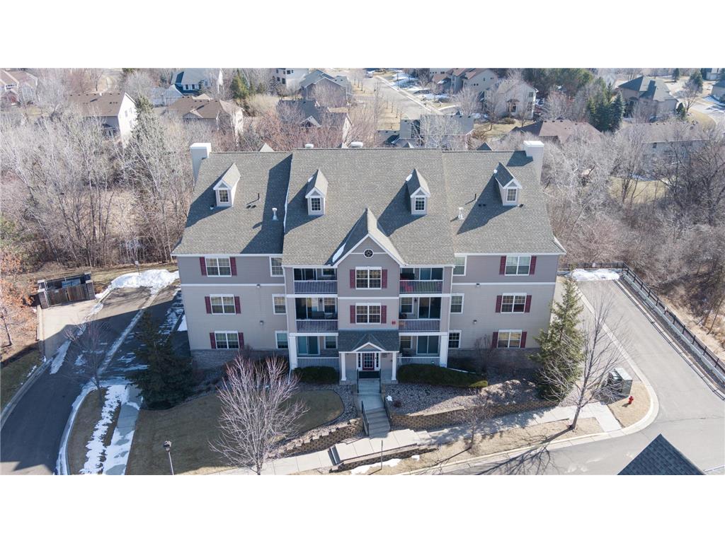 12693 Collegeview Drive #205 Eden Prairie MN 55347 6493357 image1
