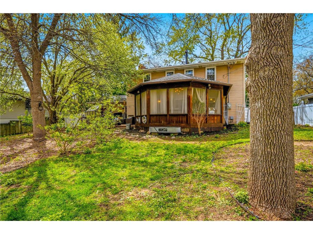 127 16th Avenue NW New Brighton MN 55112 7013658 image42