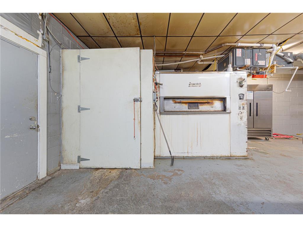 127 1st Street SE Fairfax MN 55332 7016317 image21
