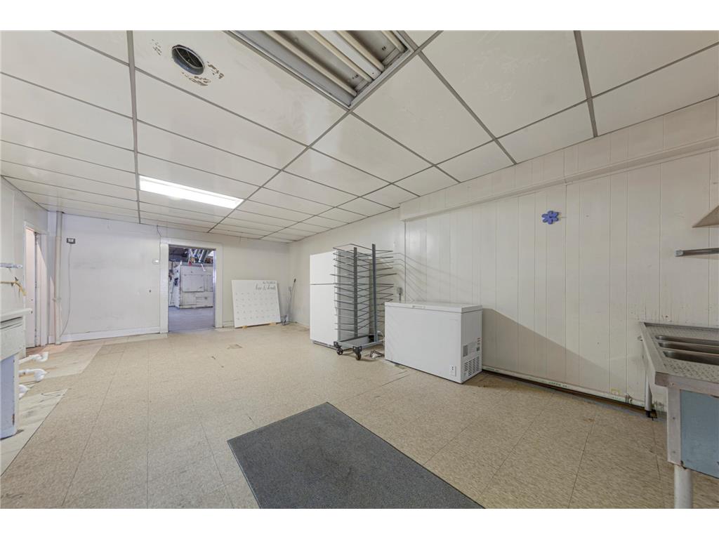 127 1st Street SE Fairfax MN 55332 7016317 image8