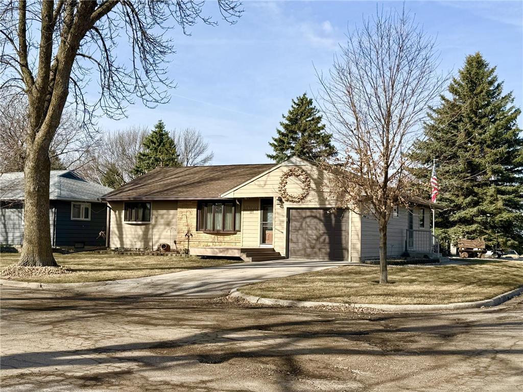 127 4th Street NW Clara City MN 56222 7043253 image26