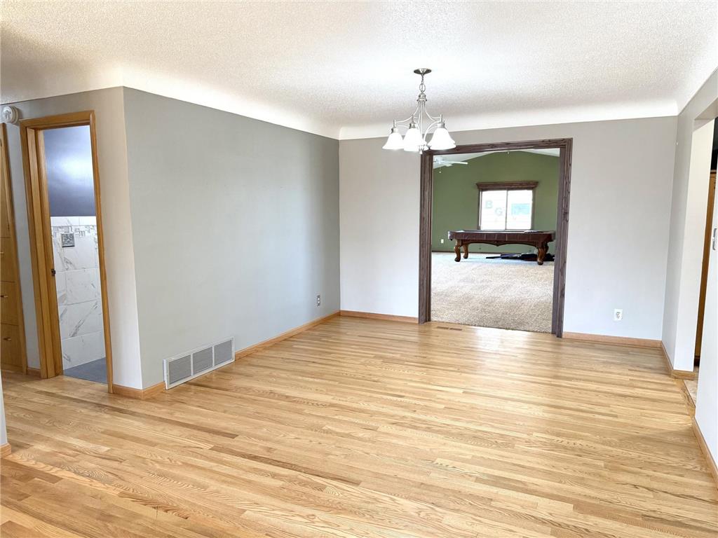 127 4th Street NW Clara City MN 56222 7043253 image4